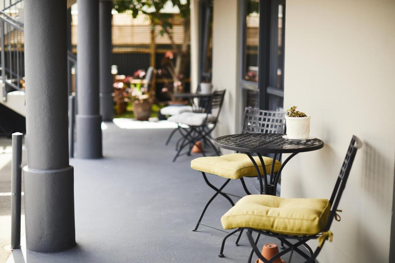 Blenheim Palms Motel Ngoại thất bức ảnh