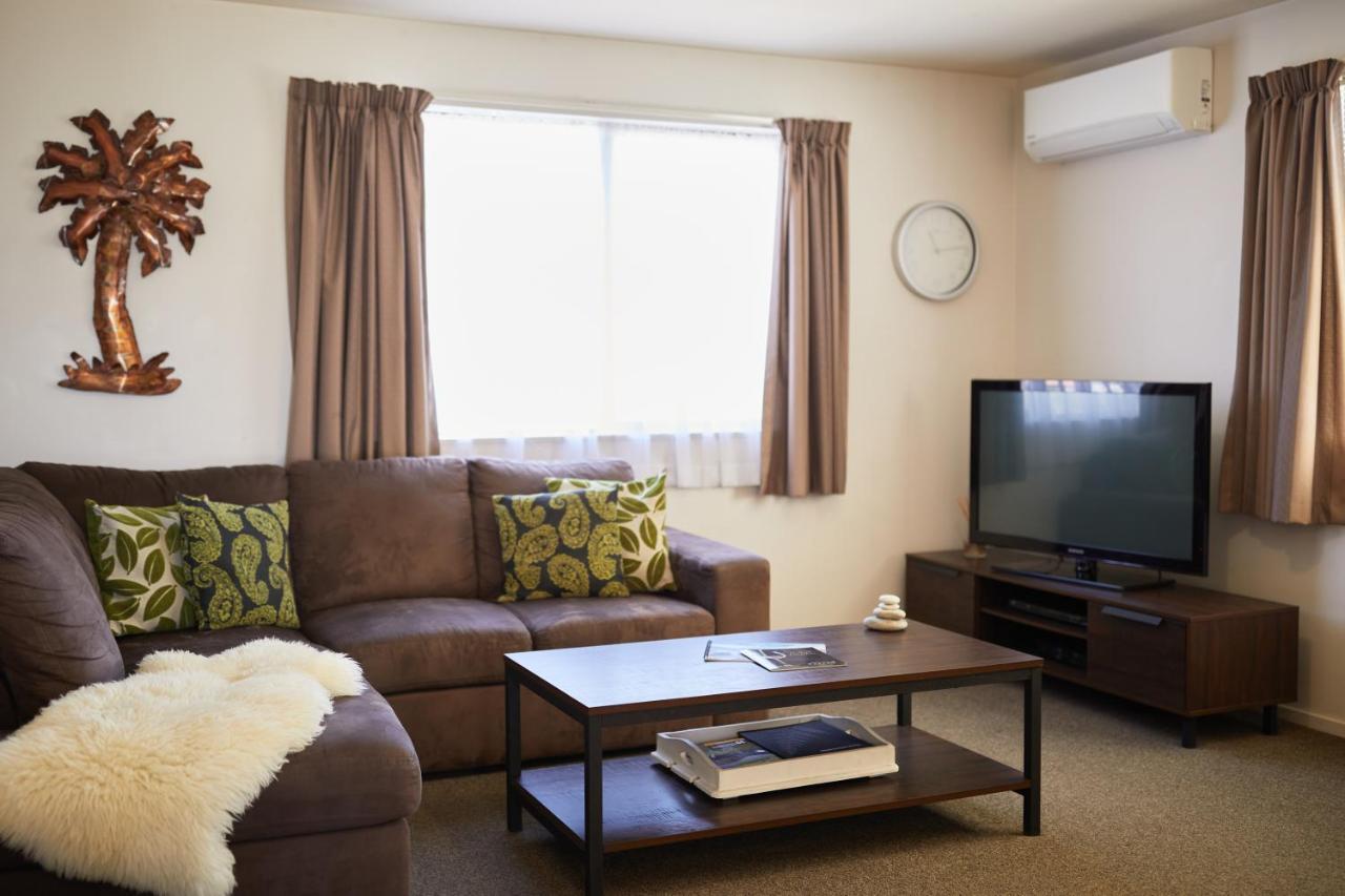 Blenheim Palms Motel Ngoại thất bức ảnh