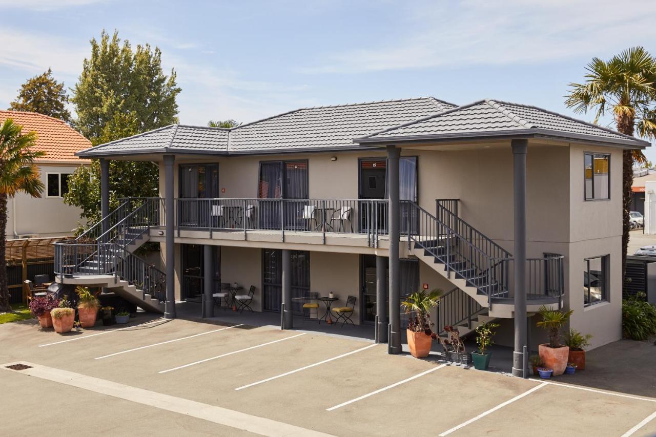 Blenheim Palms Motel Ngoại thất bức ảnh