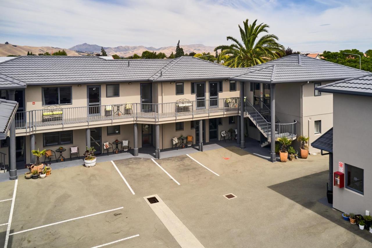 Blenheim Palms Motel Ngoại thất bức ảnh