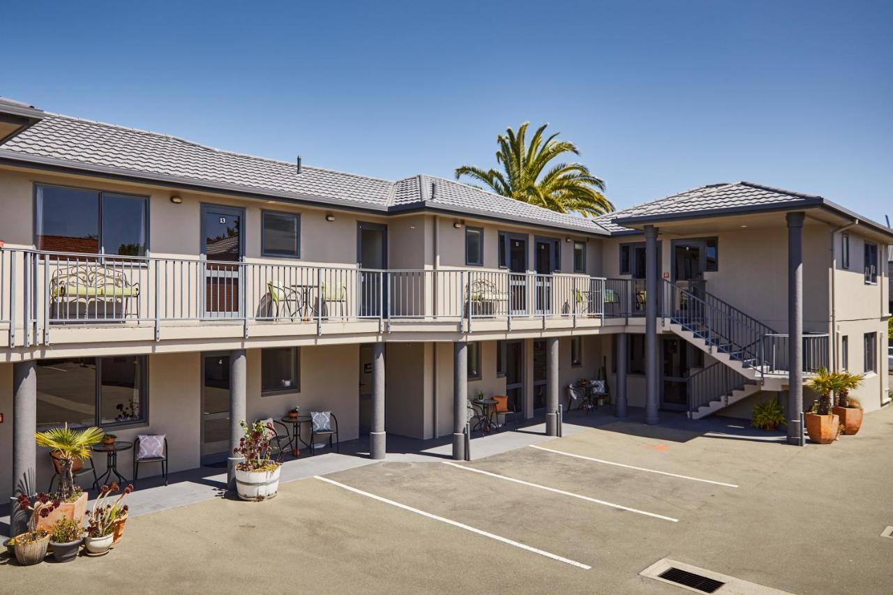 Blenheim Palms Motel Ngoại thất bức ảnh