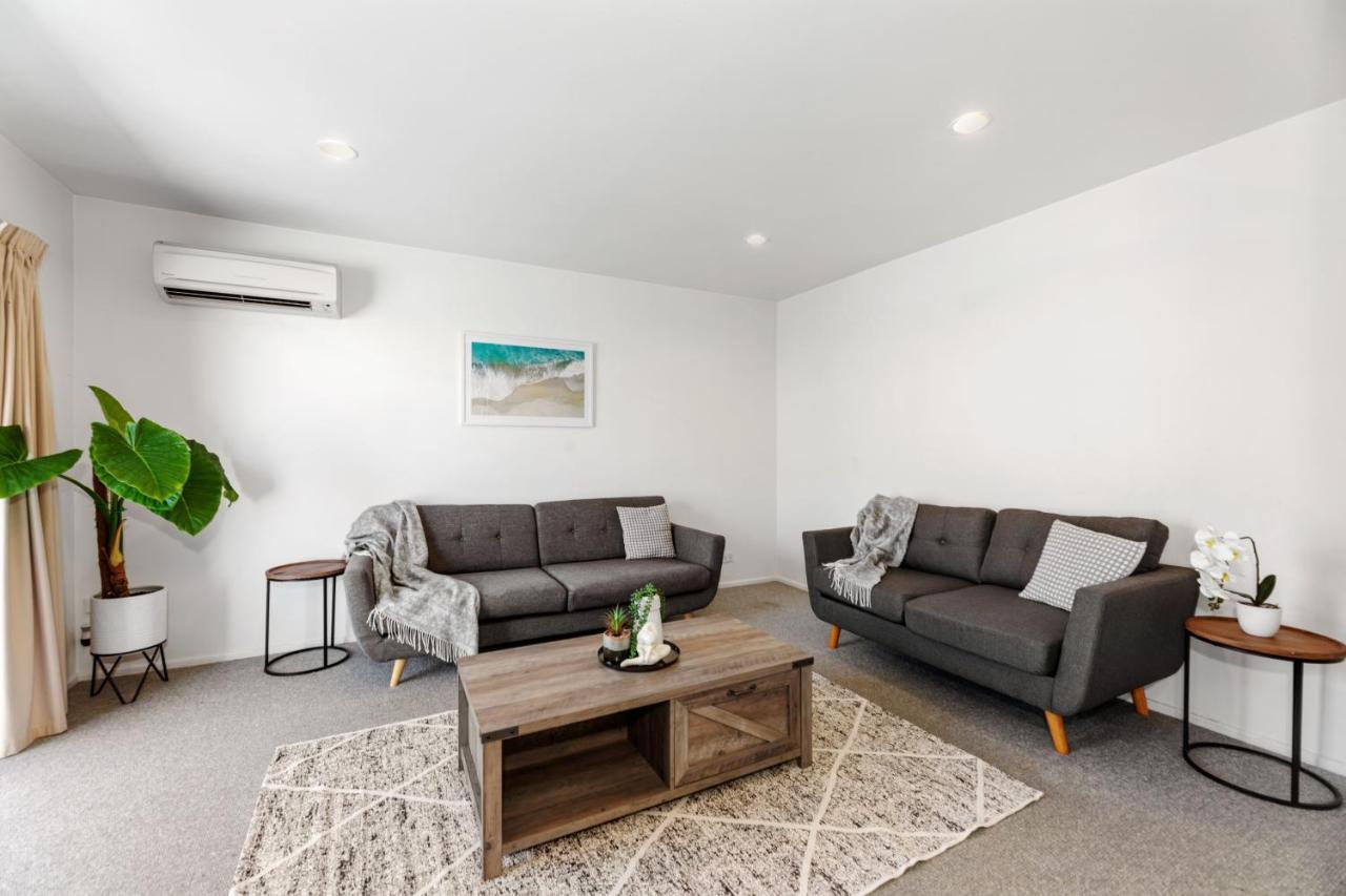 Blenheim Palms Motel Ngoại thất bức ảnh